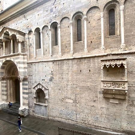 Amazing San Lorenzo 19, Rolli Palace Unesco - Stunning View Overlooking The Cathedral - Free Private Parking- جنوة المظهر الخارجي الصورة