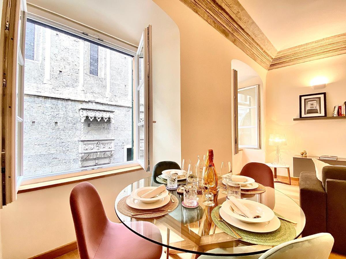 Amazing San Lorenzo 19, Rolli Palace Unesco - Stunning View Overlooking The Cathedral - Free Private Parking- جنوة المظهر الخارجي الصورة
