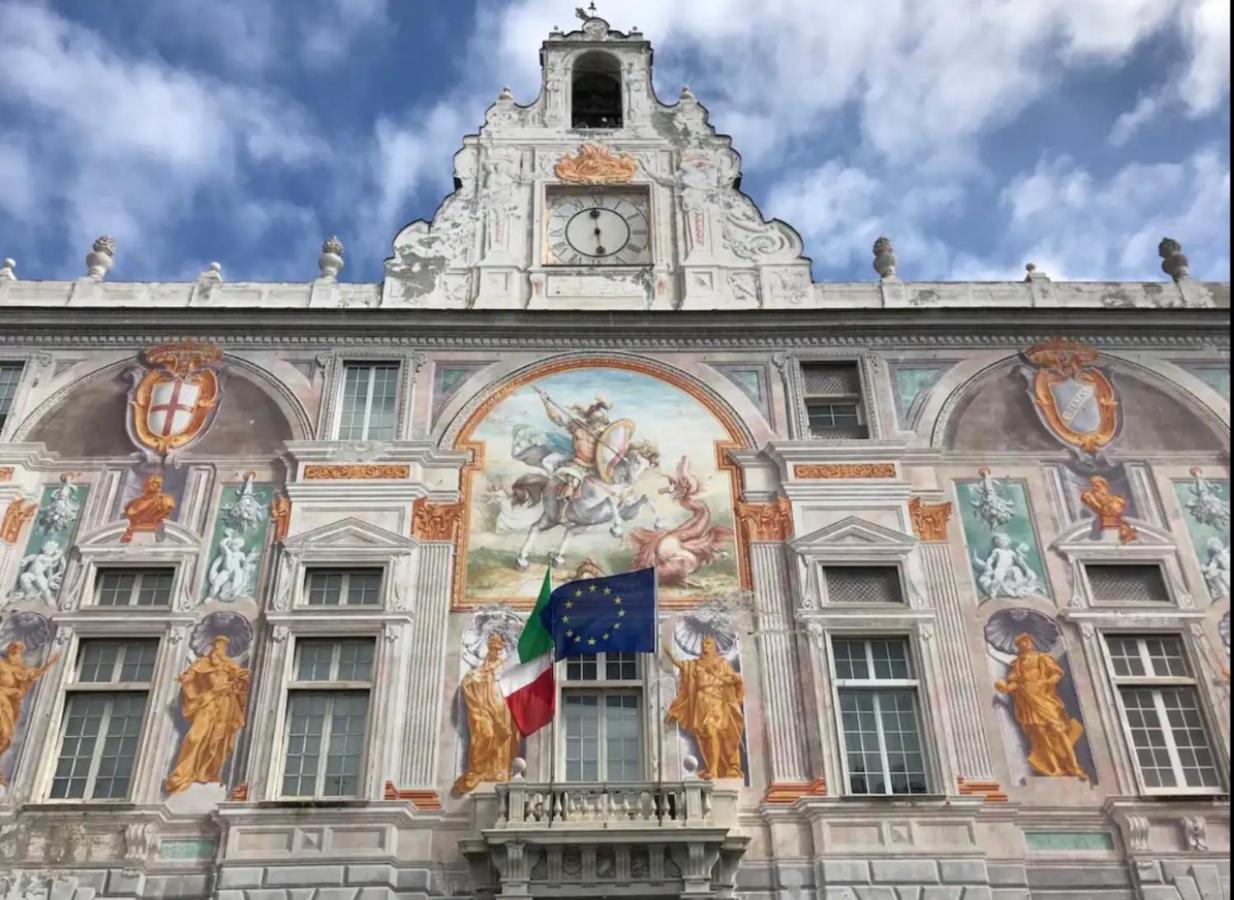 Amazing San Lorenzo 19, Rolli Palace Unesco - Stunning View Overlooking The Cathedral - Free Private Parking- جنوة المظهر الخارجي الصورة