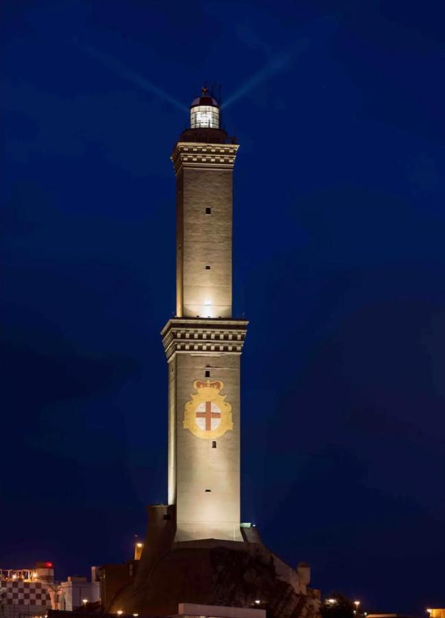 Amazing San Lorenzo 19, Rolli Palace Unesco - Stunning View Overlooking The Cathedral - Free Private Parking- جنوة المظهر الخارجي الصورة