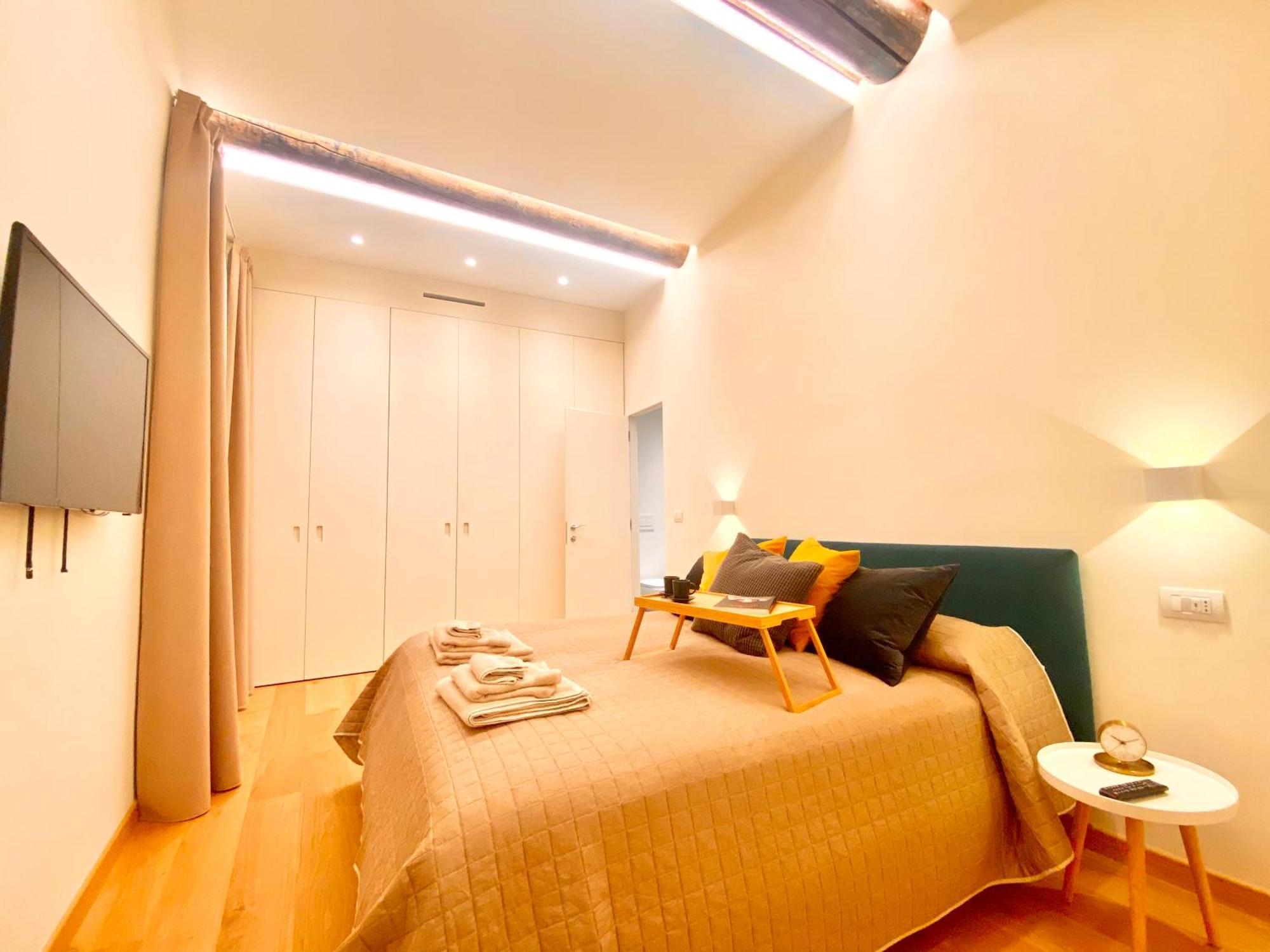 Amazing San Lorenzo 19, Rolli Palace Unesco - Stunning View Overlooking The Cathedral - Free Private Parking- جنوة المظهر الخارجي الصورة